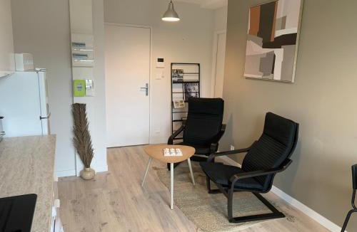 Tavaux Apartment | Léon et Victor