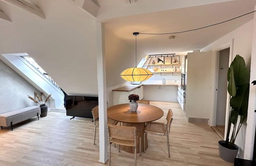 Copenhagen City Centre Apartment | Løvstræde baghus 4 th top floor