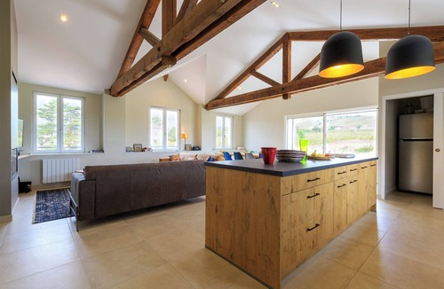 Julienas Villa | L'échappée Beaujolaise