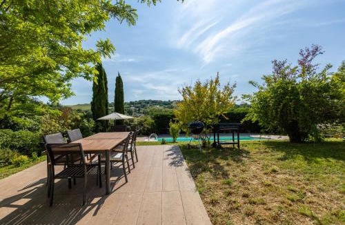 Castres House | L'Échappée Belle - Grande Maison, Jardin & Piscine