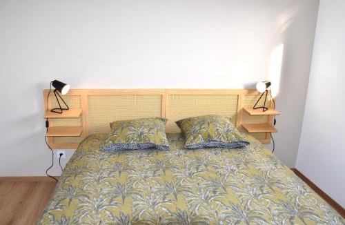 La Roche-Vineuse House | L'échappée Bourguignonne