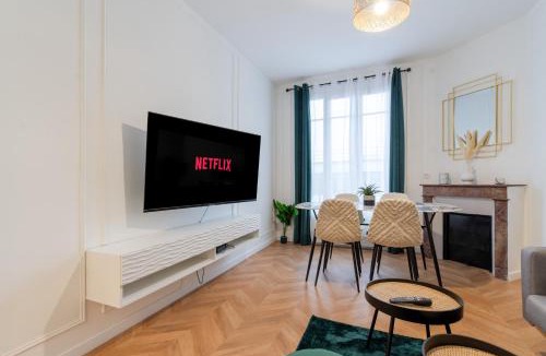 Saint-Denis Apartment | L'Échappée de Paris I Stade de France I Couple I Famille I Business