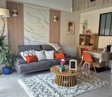 Braucourt Apartment | L'échappée Der