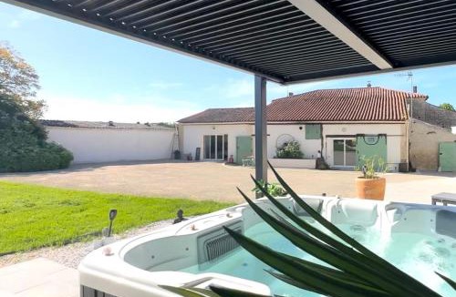 Saint-Aubin-la-Plaine Bed & Breakfast | L’échappée Vendéenne