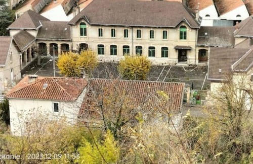 Laroque-d'Olmes Apartment | L'école Buissonnière Gîte Mélarion 4 Personnes