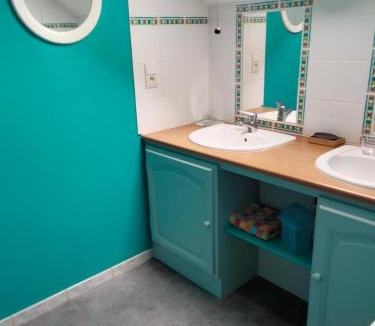 Levet Bed & Breakfast | L'école buissonnière