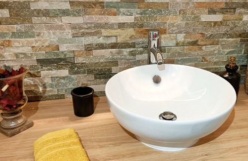 Saint-Jean-Saint-Germain Apartment | L'Écrin - Near ZOOPARC Beauval