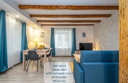 Audincourt Apartment | L'écrin authentique