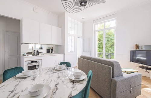 Reims City Centre Apartment | L'Écrin d'Auguste - Reims