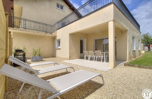 Saint-Denis-les-Bourg House | L'écrin de Moy - SAINT DENIS LES BOURG