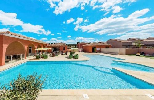 Saint-Christol Apartment | L'écrin de Bacchus