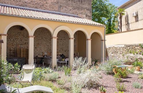 Cessenon-sur-Orb Bed & Breakfast | L'écrin de l'Orb