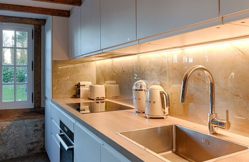 Branville House | L'Écrin de luxe by Les Maisons de Charloc Homes