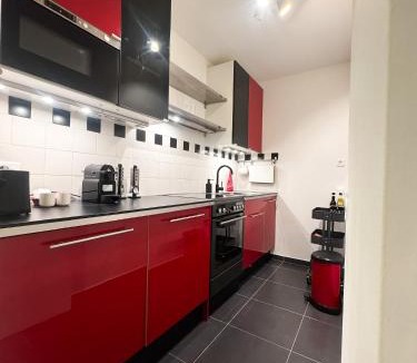 Neuilly-sur-Seine Apartment | L Écrin de Neuilly - La Défense & Champs Elysées 10 min away