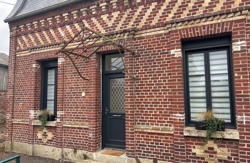 Quesmy House | L'ÉCRIN DES ÉGLISIÈRES