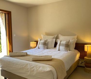 Lozari Villa | L'écrin des bois