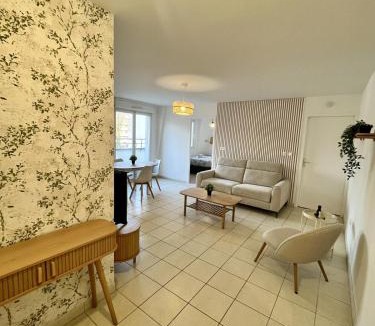 Lens Apartment | L'écrin Lensois - 57 m2 - 6 personnes - parking