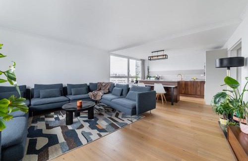 Puteaux Apartment | L'écrin Panoramique Paris La Défense