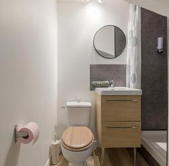 Quartier Saint-Marc - Croix de Pierre - Saint-Nicaise Apartment | L'écrin secret