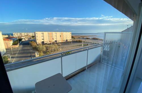 La Celle-sous-Gouzon Apartment | L'écume d'or T3
