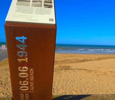 Bernieres-sur-Mer Apartment | L'écume de Bernieres - 50 m de la mer