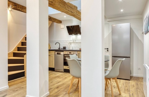 Rouen City Centre Apartment | L'écureuil voyageur joli duplex centre
