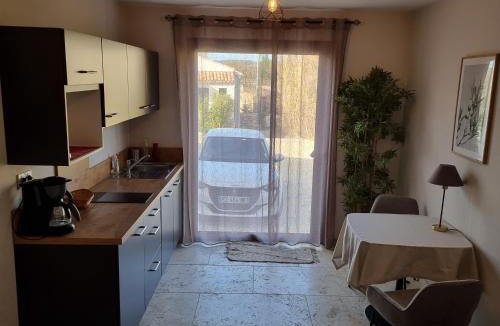 Mirabel-aux-Baronnies Apartment | L'éden des Baronnies