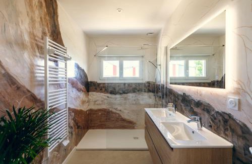 La Ferte-Gaucher Apartment | L'élegant, climatisé et rénové - Appart'hôtel Chez MV