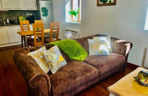 Beaurepaire Apartment | L émeraude