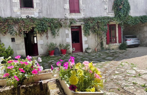 Saint-Marc-la-Lande House | l'épicerie de Madeleine: a unique experience in a setting of character