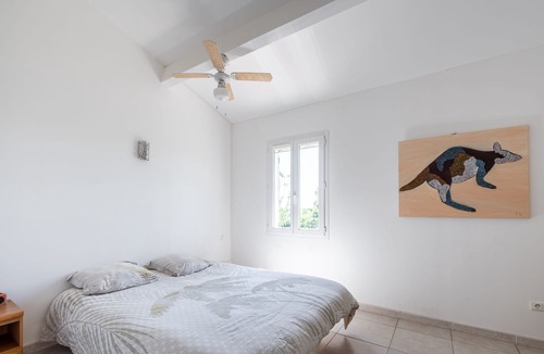 Vauvert House | L'Équateur - Piscine privée et jardin