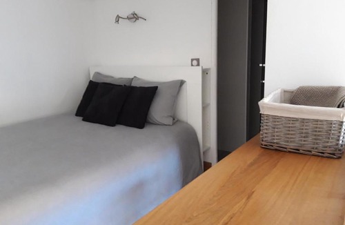 Centre Sud Apartment | L Érudit