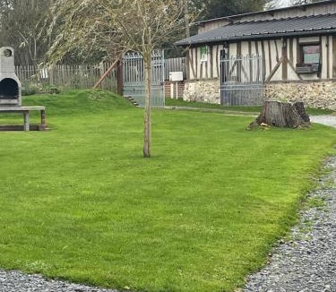 Genneville House | L'étable aux Gîtes du val