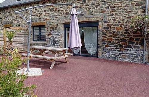 Pontorson Villa | L'étable La Villa St Martin