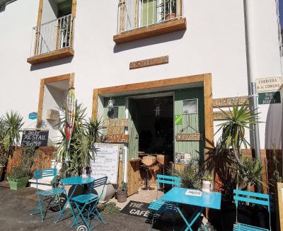 Camps-sur-l'Agly House | L'ÉTAPE BIEN ÊTRE,chambres et tables d'hôtes, salon de massage