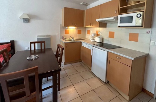 Sainte-Marie-la-Blanche Apartment | L'Étape Bourguignonne