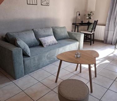 Le Theil-de-Bretagne Apartment | L'étape du Theil