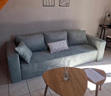 Le Theil-de-Bretagne Apartment | L'étape du Theil