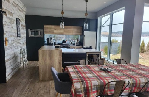 Coaticook Bed & Breakfast | L'étoile du lac Lyster