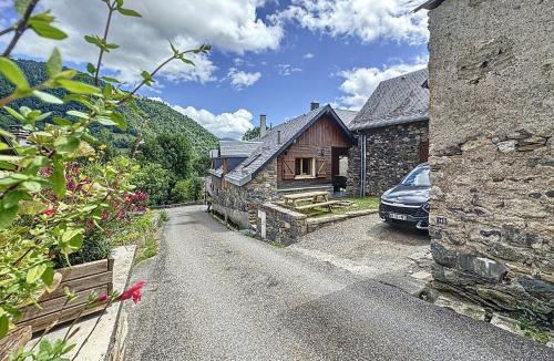 Benque-Dessous-et-Dessus House | L'évasion au cœur des montagnes - Calme & Reposant