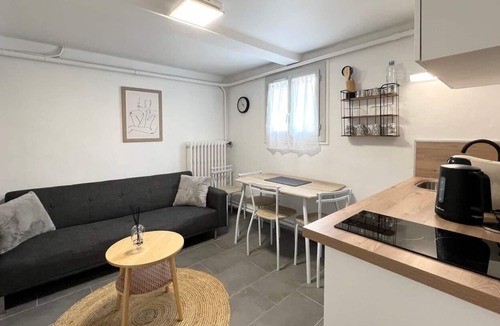 Poitiers Apartment | L'évasion Poitevine - T2 entièrement rénové