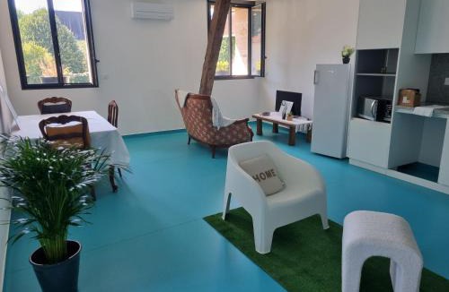 Limoges Apartment | L'éveil à la nature