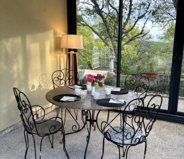 Vacheres Bed & Breakfast | L'évidence en Provence