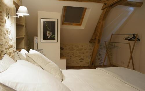 Cheille House | L'Abeille bleue