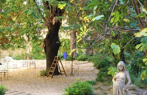 Quartier du Port Apartment | L'Abeille Boutique Apartments