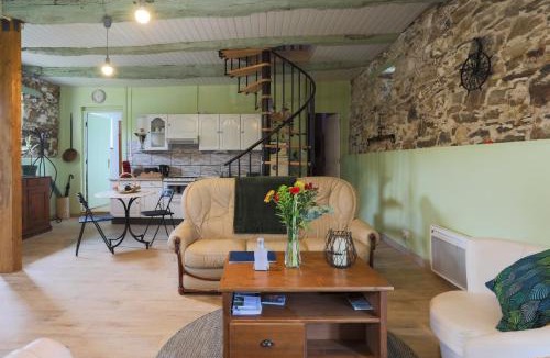 Allineuc House | L'abreuvoir du Leffo