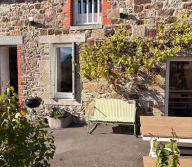 Le Vivier-sur-Mer House | L'abri côtier du Vivier