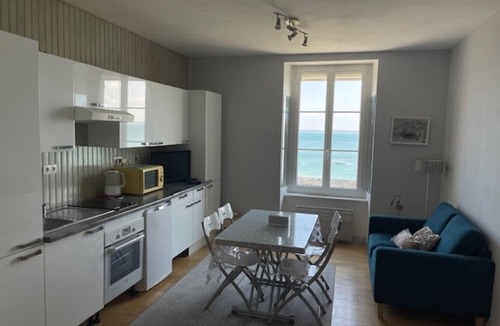 Cancale Apartment | L'Abri des Flots by Interhome