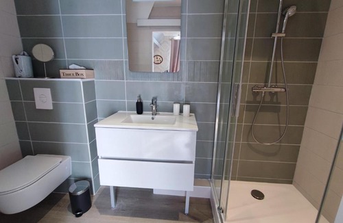 Hamars Bed & Breakfast | L'ABRIGIT chambre D-DAY