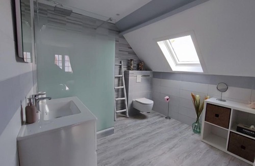 Hamars Bed & Breakfast | L'ABRIGIT chambre mer